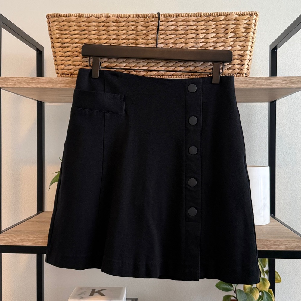 Cabi #3218 Black Ponte Knit Utility Mini Skirt, 4 - Picture 2 of 8